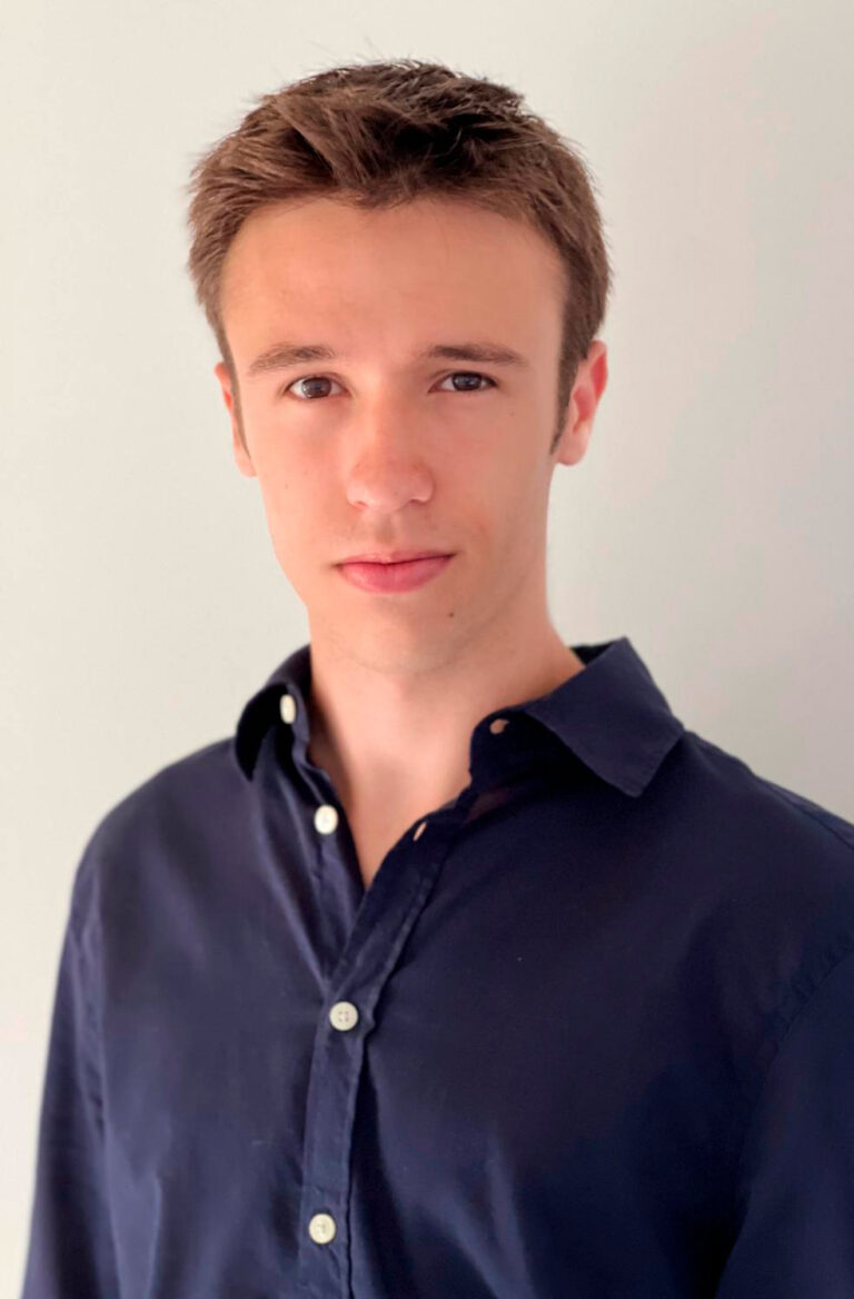 JULIO BOHIGAS KAILASH 04 e1775473383246